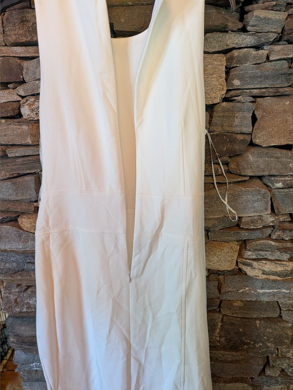 Julia Jordan NWT Soft Ivory Sleeveless Midi Dress, Ties In Front Size Large - Picture 3 of 9